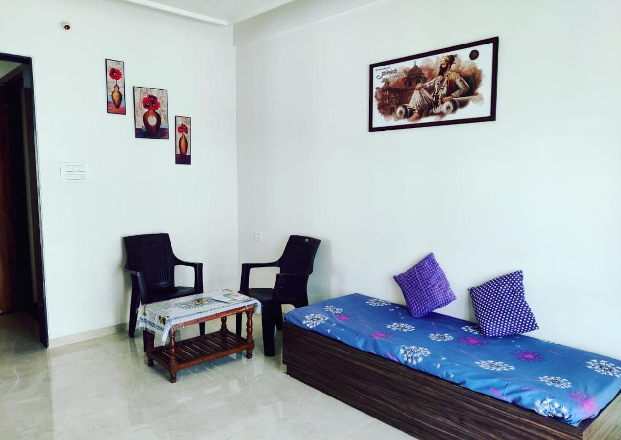 Shiv- Vatsalya Homestay Nászik Kültér fotó